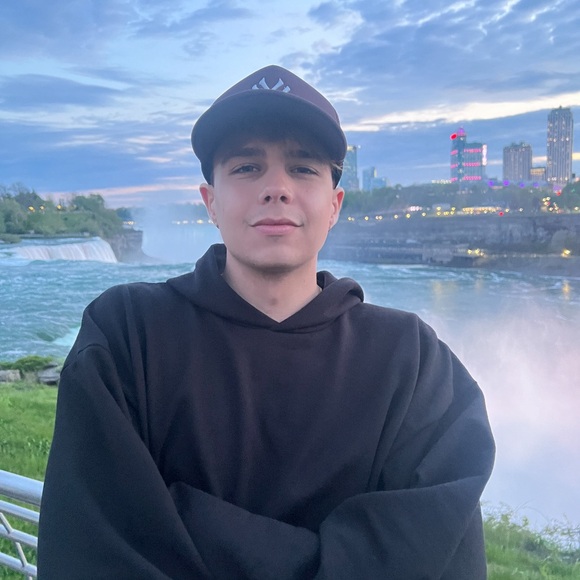 Meet your Posher, Marshall - Picture 2 of 2